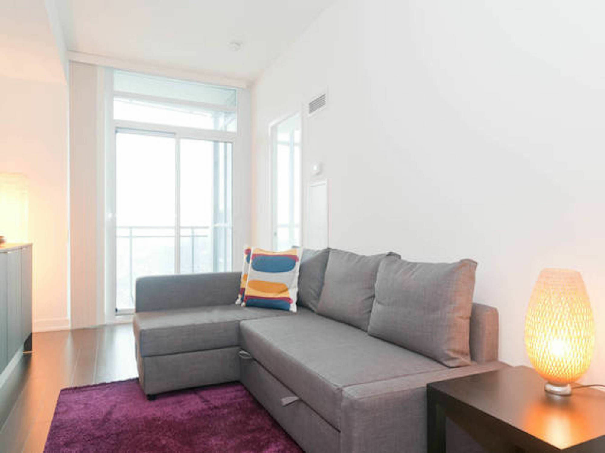 N2N Suites - Downtown Lake & City View Apartments Торонто Екстериор снимка